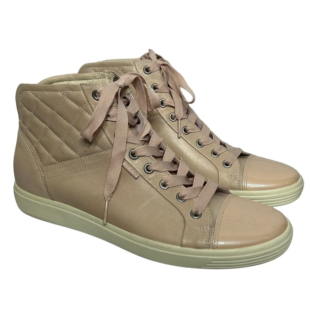 ECCO Quilted High Top Fashion Sneaker in Rose Dust - Picture 5 of 16